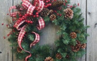 How to Make a Wreath Out of Tree Trimmings